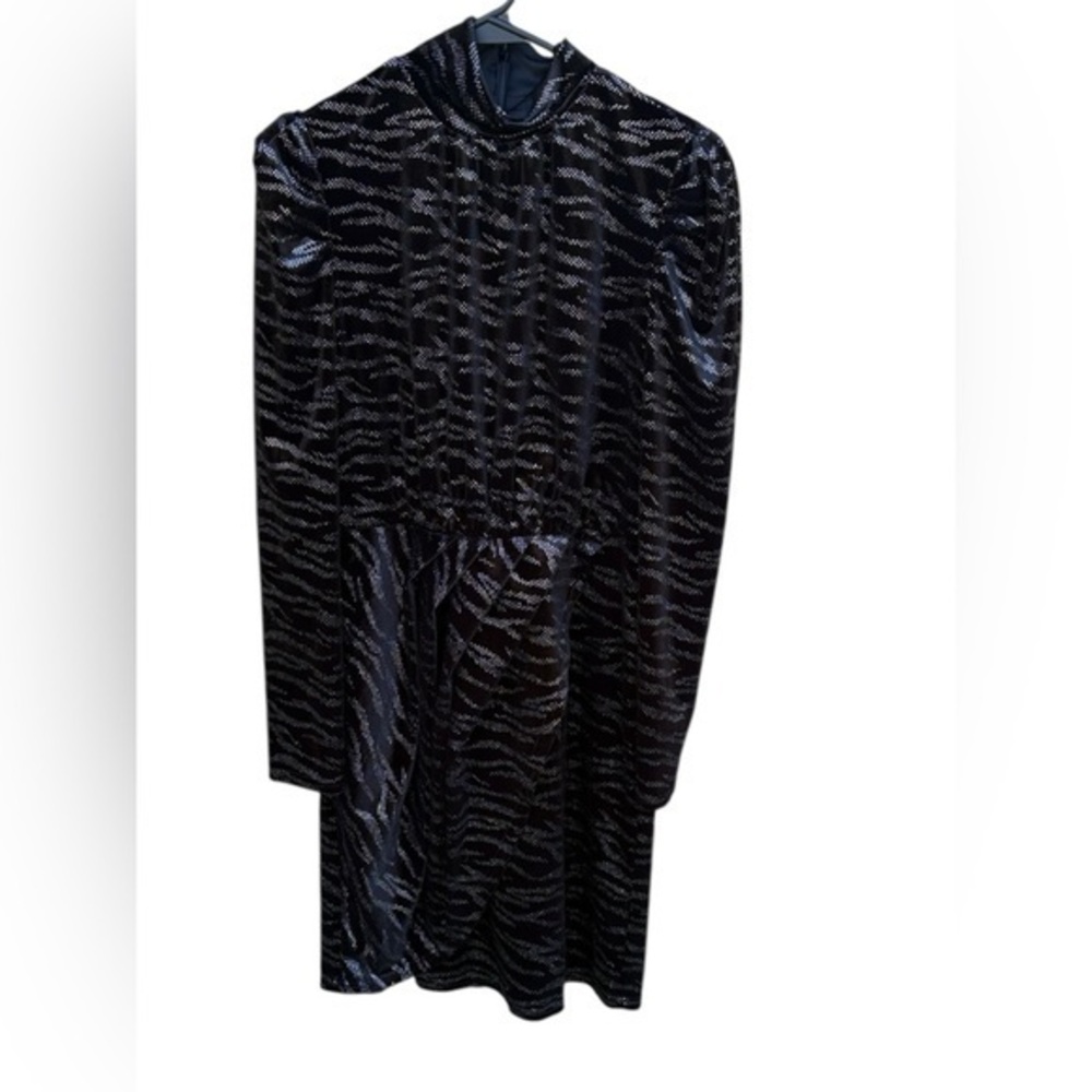CACHE NWT Black Long Sleeve Dress